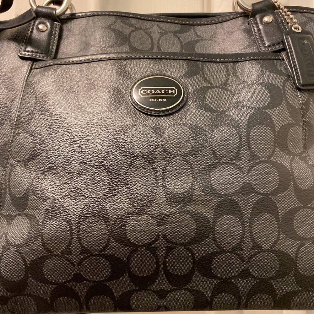 ENC Coach Peyton Signature Satchel Handbag - Picture 3 of 12